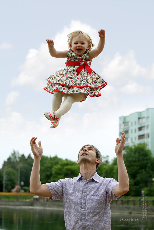 Полет Счастья... - Детский и семейный фотограф Владимир Кот