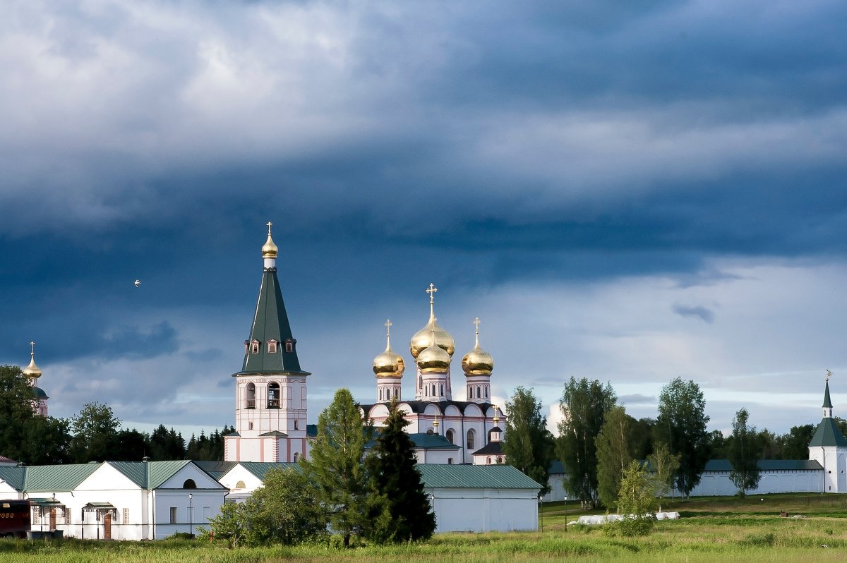 Иверский мужской монастырь - Денис Пшеничный