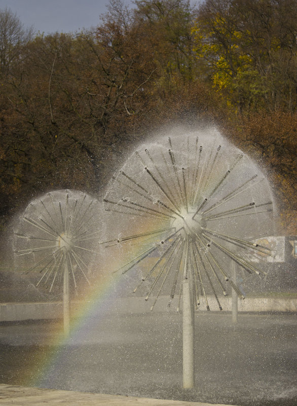 Радужный фонтан - Тарас Грушивский