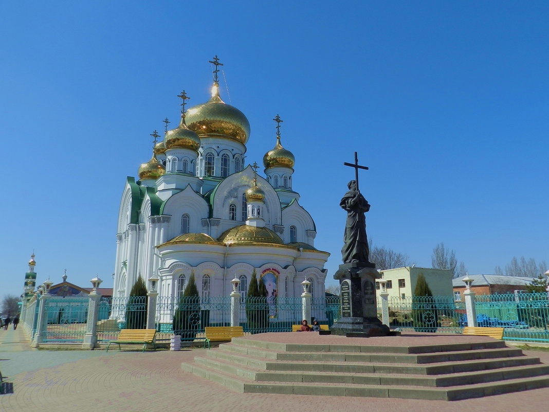 Храм Святой Троицы в Батайске - Ольга (olga503l) Гаспарян