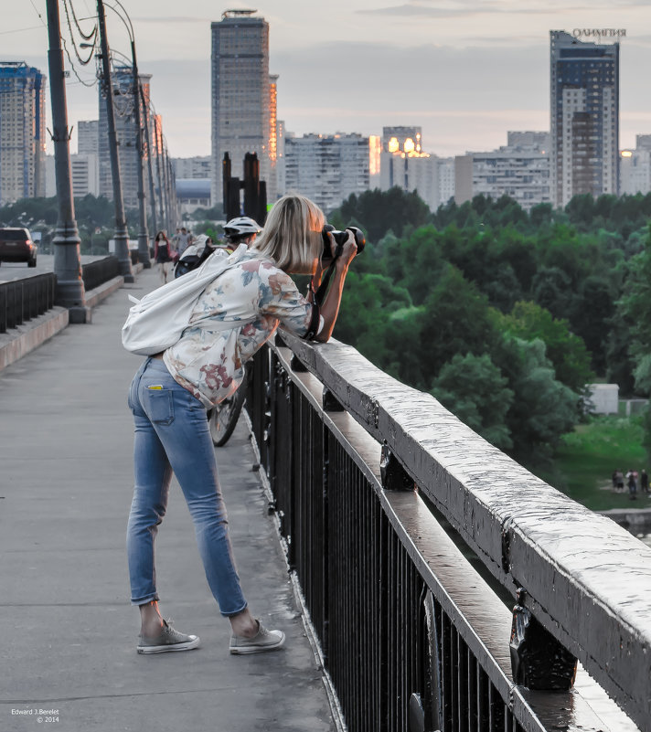 Street photo. - Edward J.Berelet