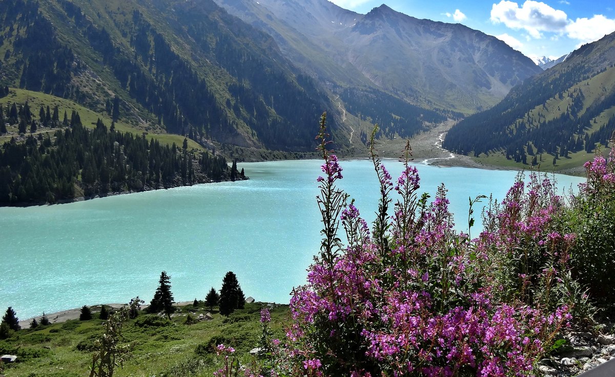 отдых в казахстане на озерах