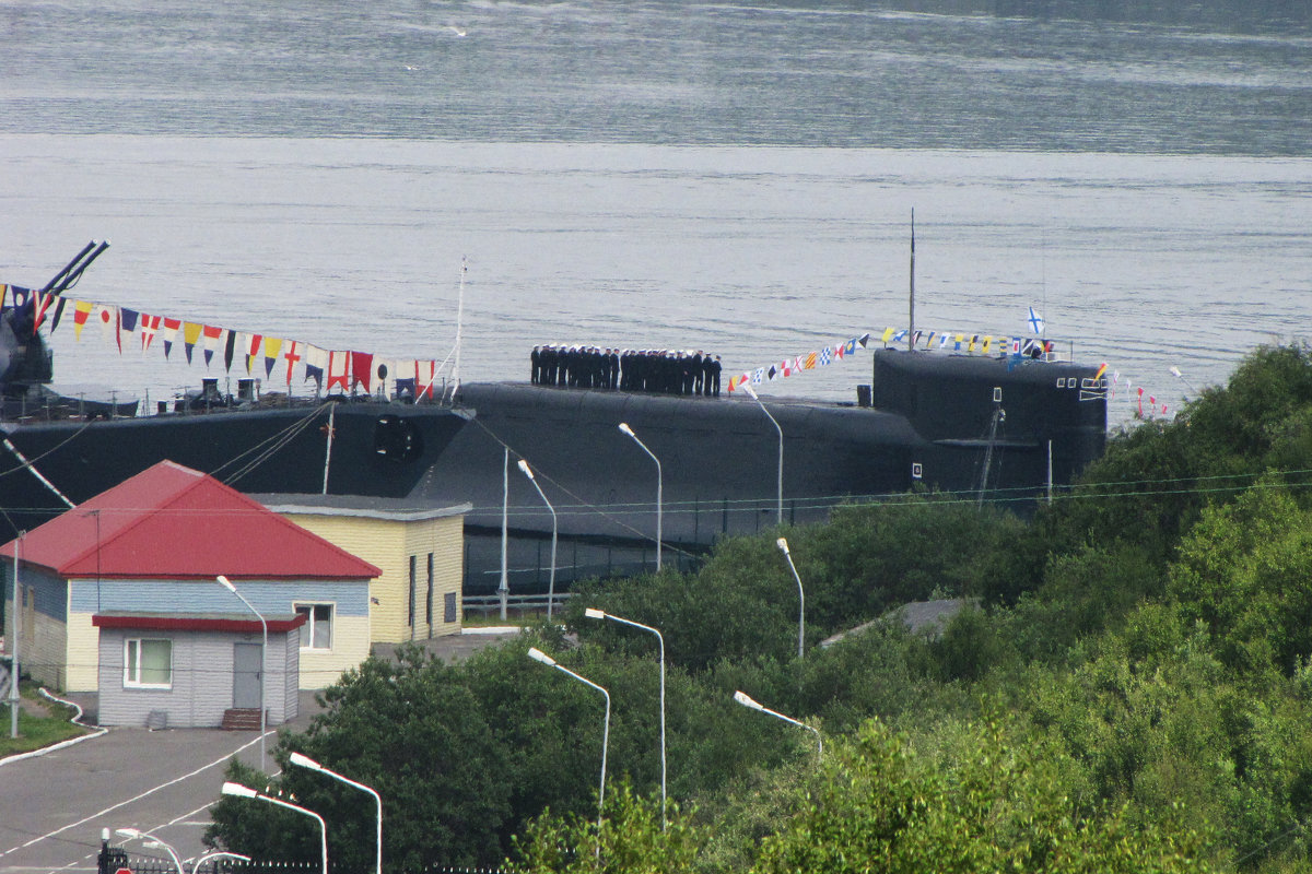 построились на парад перед приветствием В.В.Путина - Людмила Жердева