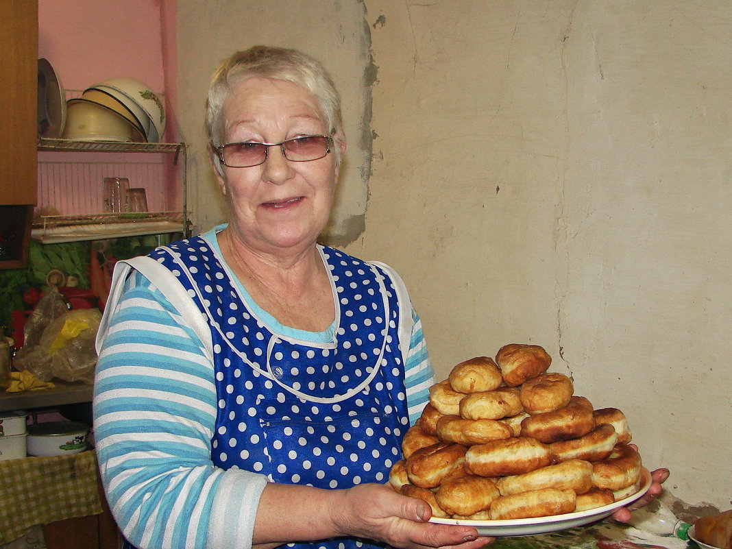 Бабушкины пирожки. - Olga Grushko