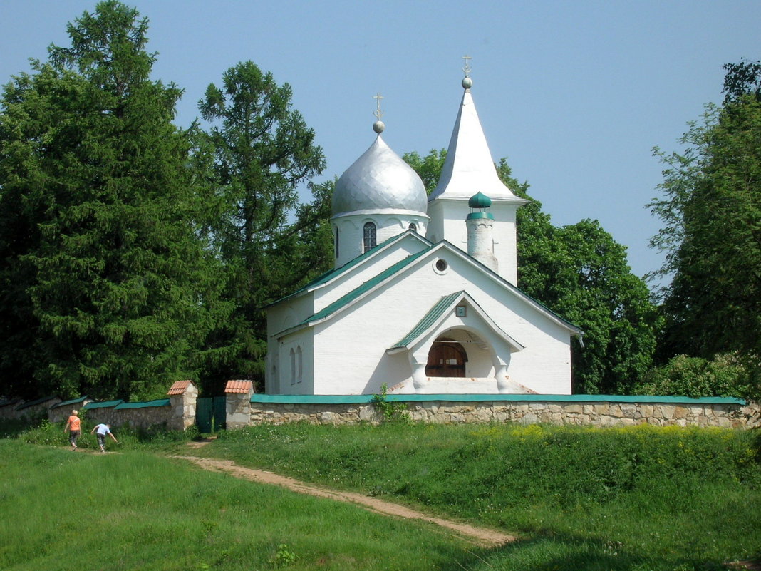 Церковь Святой Троицы в Бехово - Игорь 
