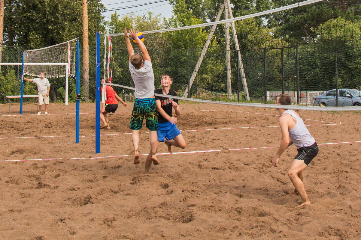 пляжный волейбол - Сергей Старовойт