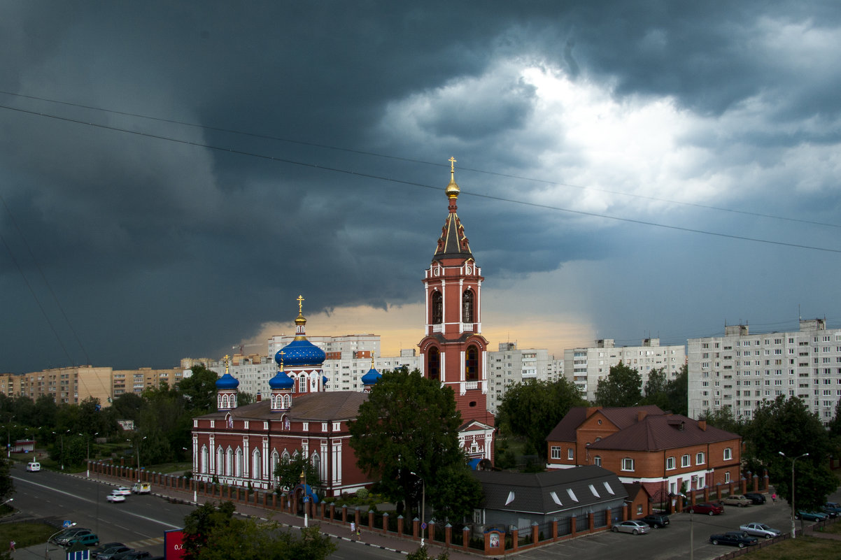 перед грозой - Василий Смысленов