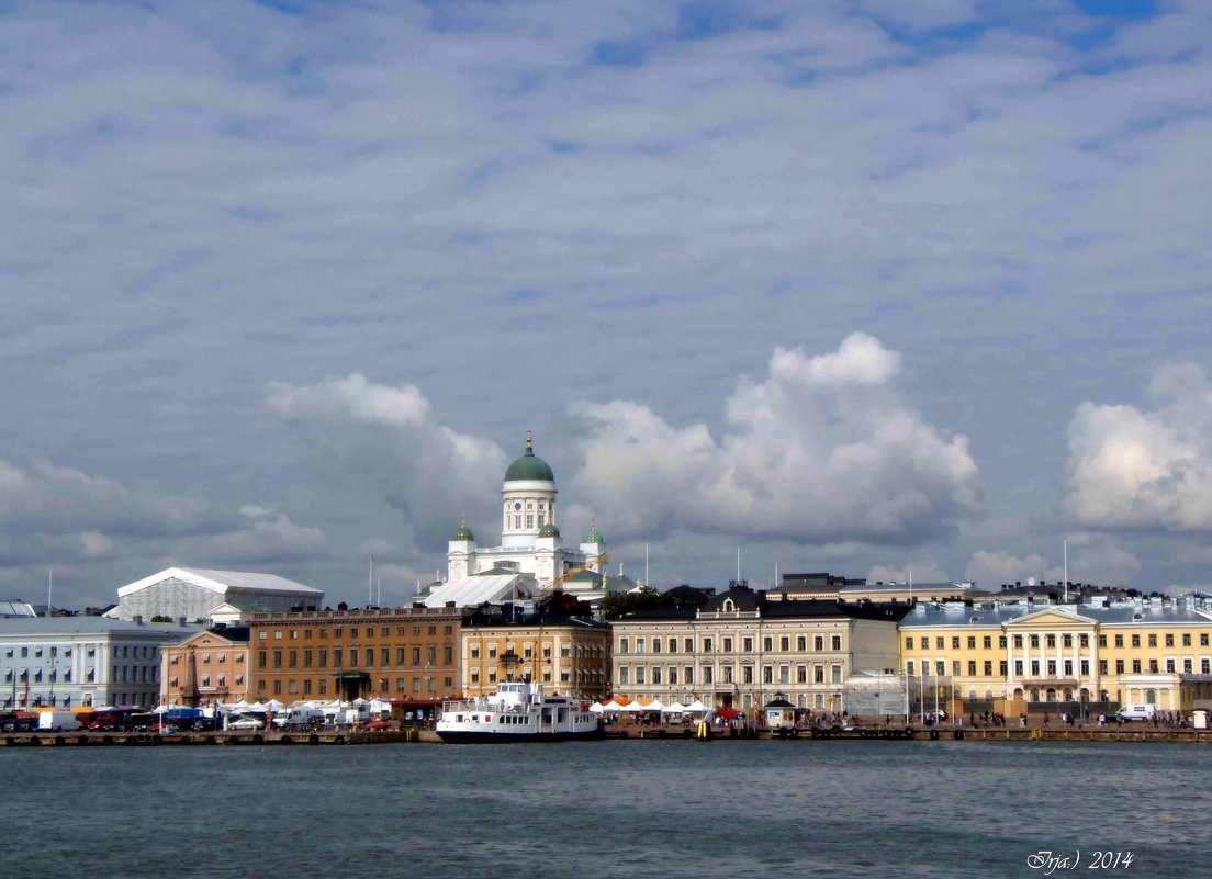 Вид с залива на Хельсинки - Ирья Раски
