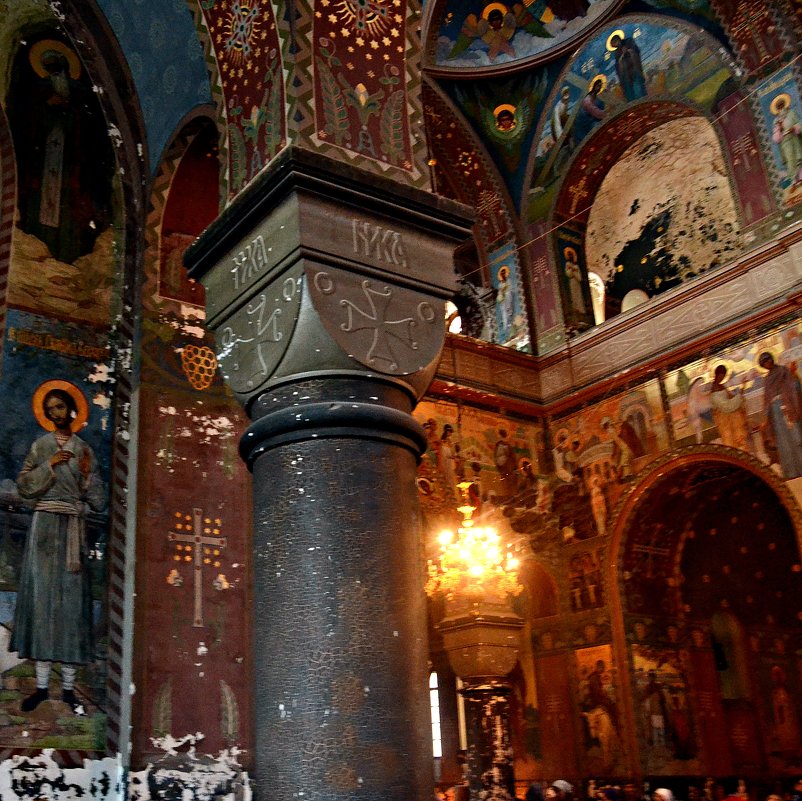 Интерьер собора - Владимир Болдырев