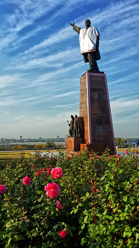 Ленин в октябре - Владимир Павленко