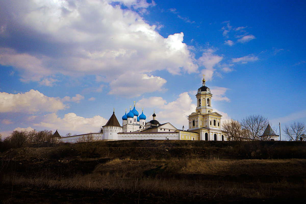Высоцкий мужской монастырь - Денис Тарасов