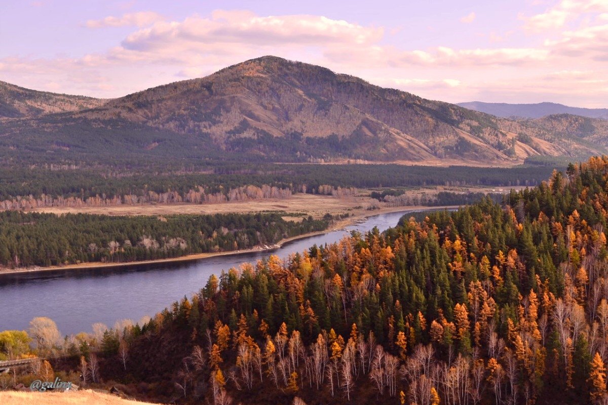 Пейзаж осени с видом на правый берег Енисея - galina tihonova