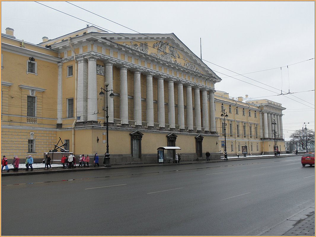 Восточгый фасад Адмиралтейства - Вера 