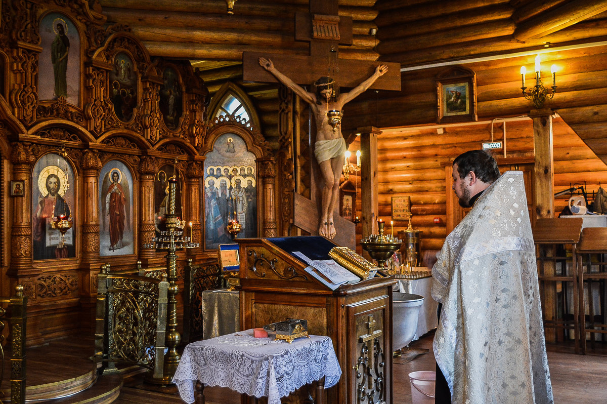 Протоиерей Сергий... Храм Рождества Пресвятой Богородицы . П. Петра- Дубрава  :: Екатерина Тимашева – Социальная сеть ФотоКто