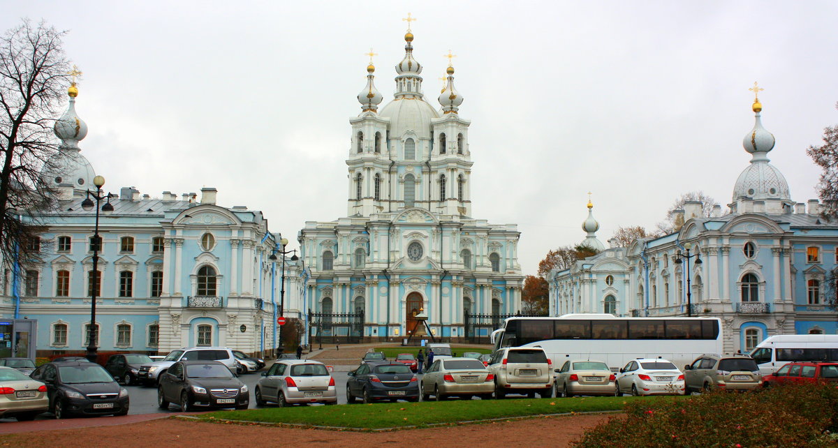 Октябрь в Санкт-Петербурге - Николай Гренков