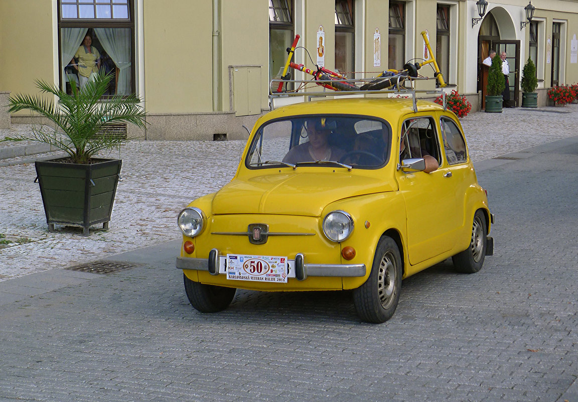 Ретро автомобиль Фиат Fiat 600 D - Евгений Кривошеев