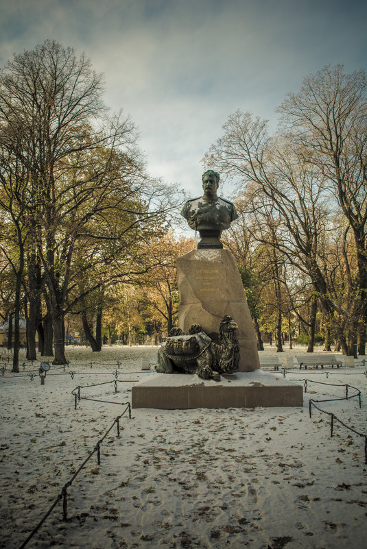 Памятник Пржевальскому в Александровском саду - Елена Ильичева
