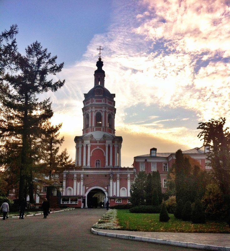 Надвратная колокольня Донского монастыря - Ирина Бирюкова