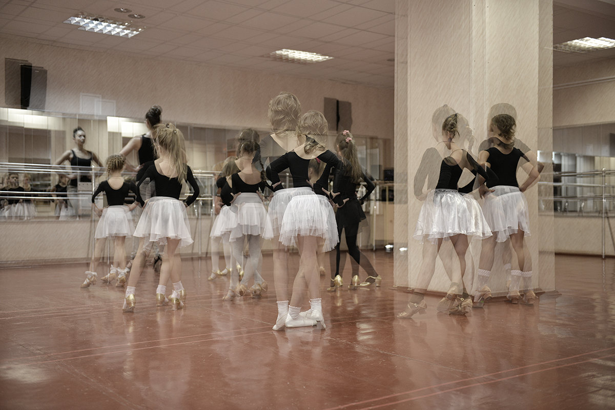 Танцуйте, девочки, танцуйте! - Ирина Данилова
