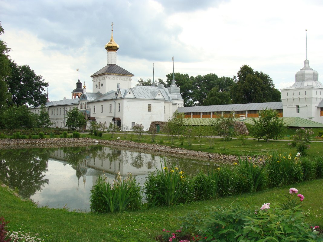 Свято-Введенский Толгский женский монастырь - Tata Wolf