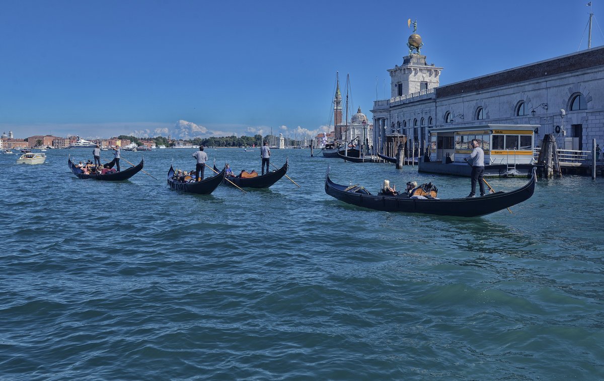 На большом канале в районе таможни. Венеция, Италия. - Serge Prakhov