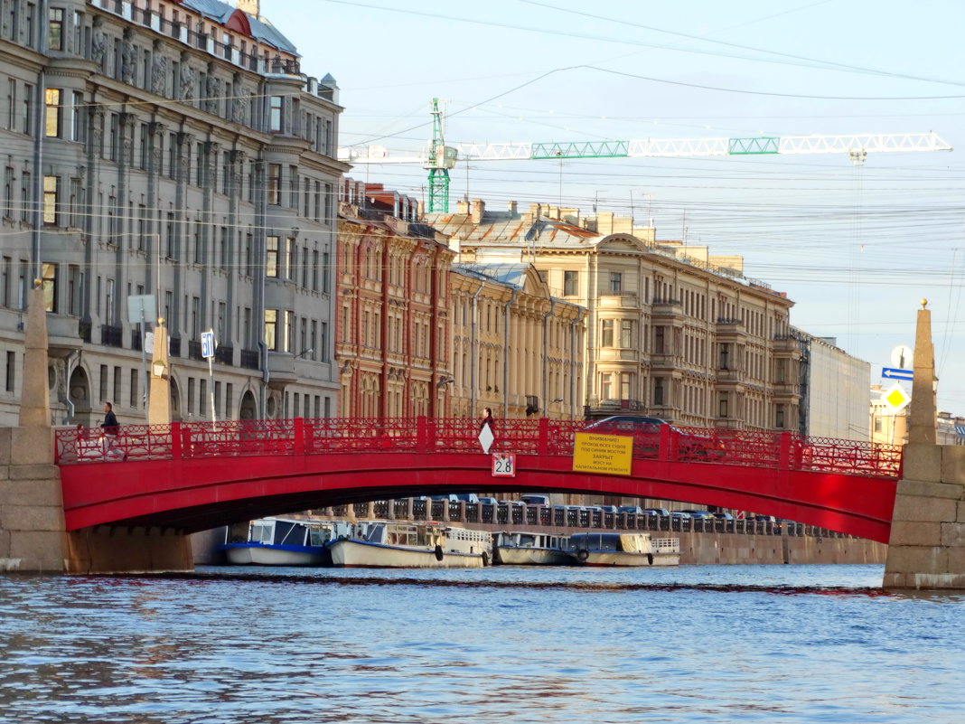 Река Мойка. Красный мост. - Владимир Гилясев