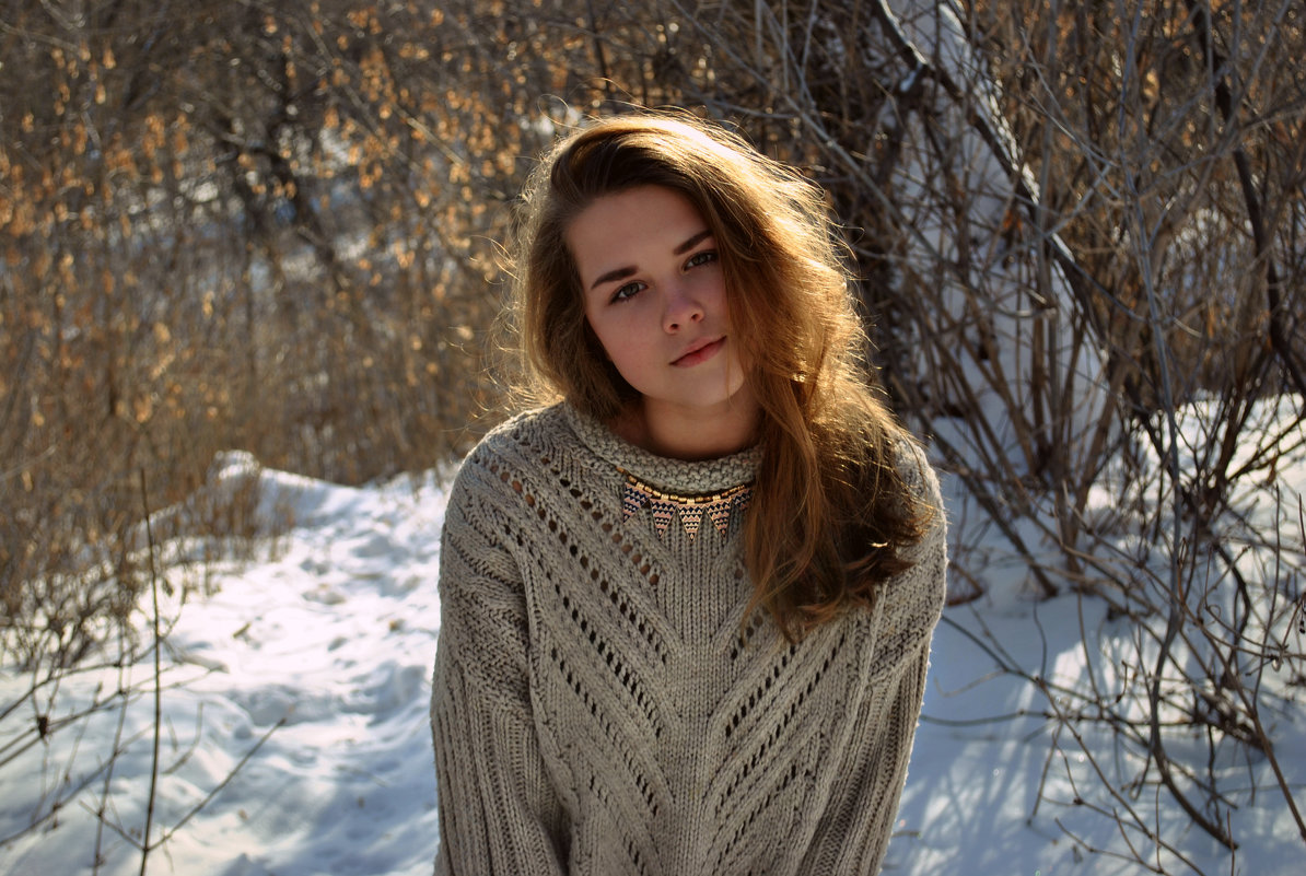 Зима ее любимое время года - An Alexandra Faller