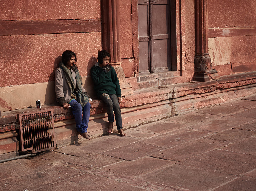 Бездомные дети, Дели, Индия - Val Савин