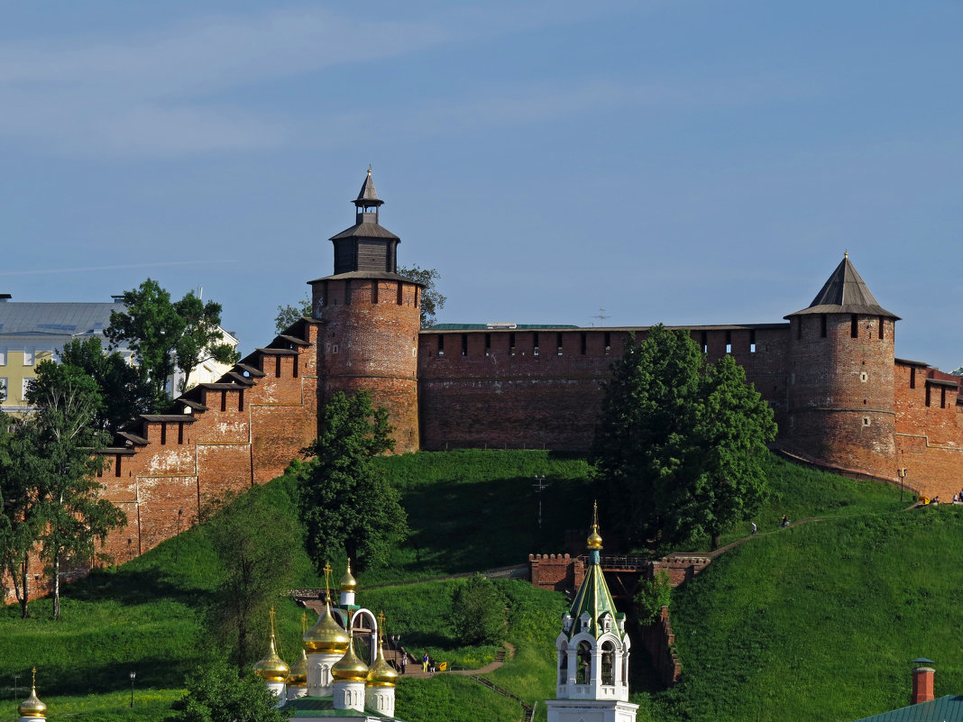 Кремлевские стены Нижнего Новгорода - Милада *