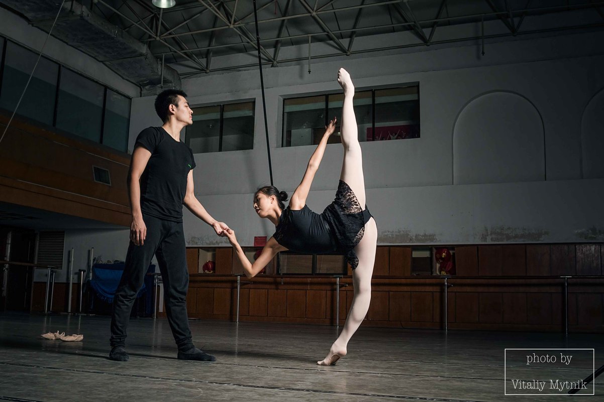 about dance - Vitaliy Mytnik