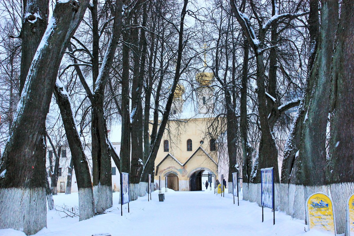 зима в монастыре - Сергей Кочнев