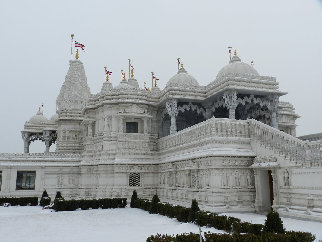 Фрагмент индуистского храма в Торонто - Юрий Поляков