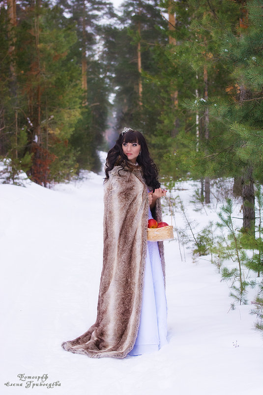 В лесу,,, - Елена Грибоедова