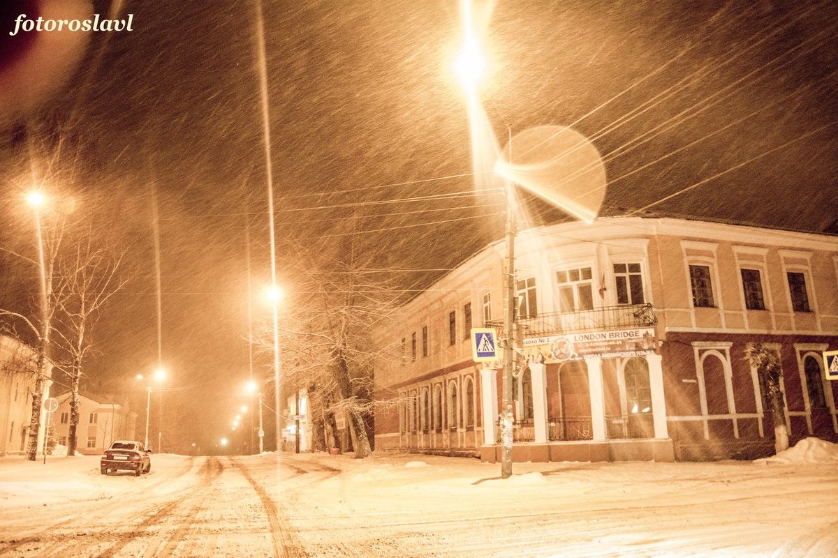 Ночной Снегопад в Рославле - Павел Данилевский