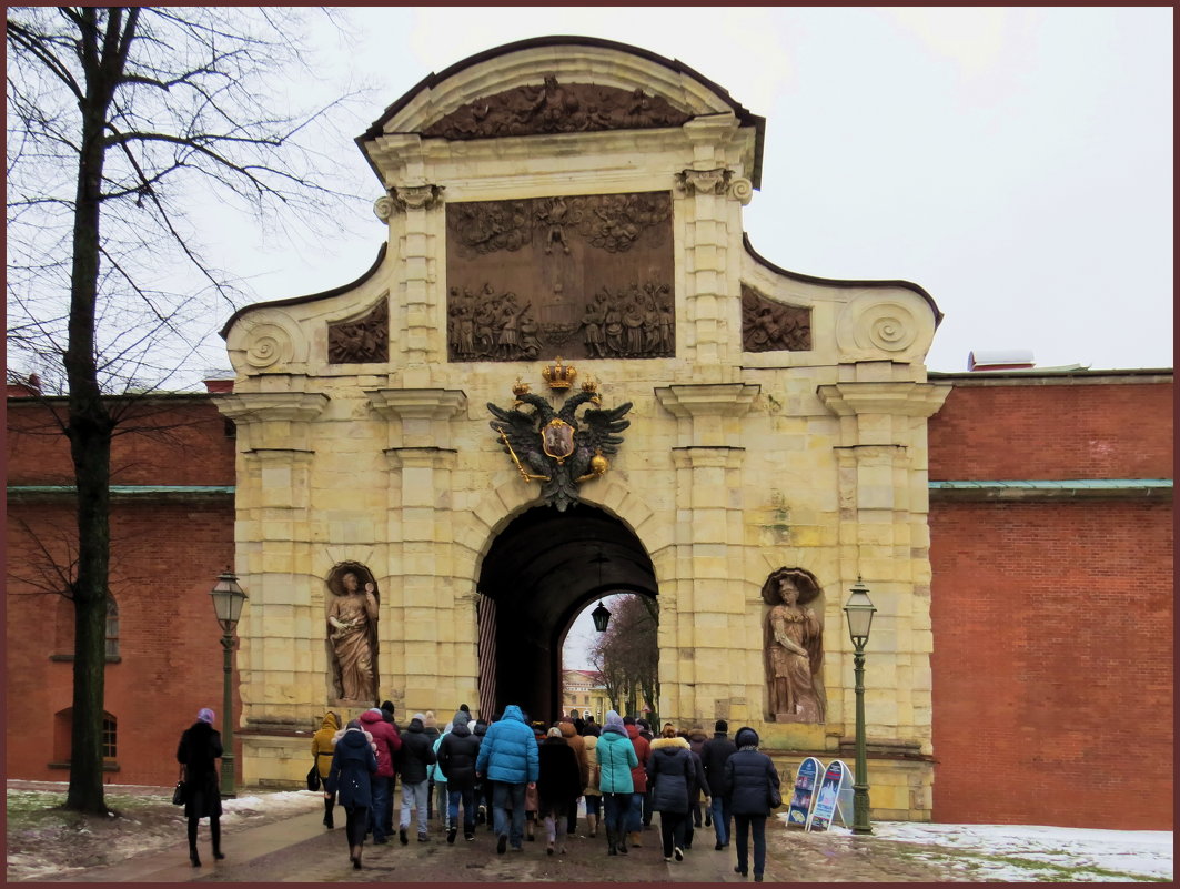 Петровские ворота Петропавловской крепости - Ирина Лушагина