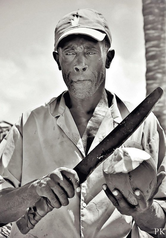 Портрет гаитянца с кокосом - Катерина Попович