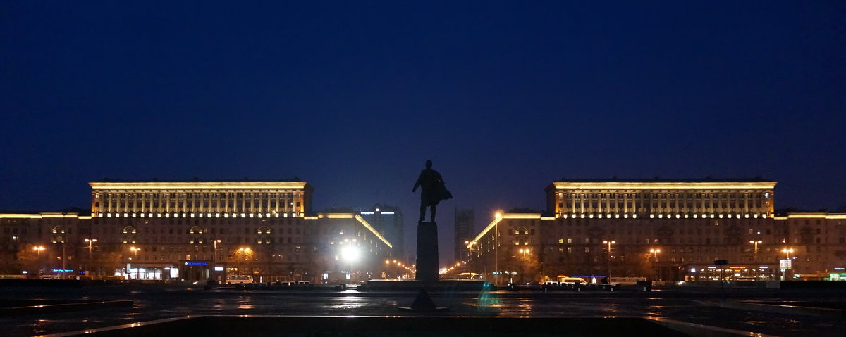 Московская площадь - Валентина Папилова