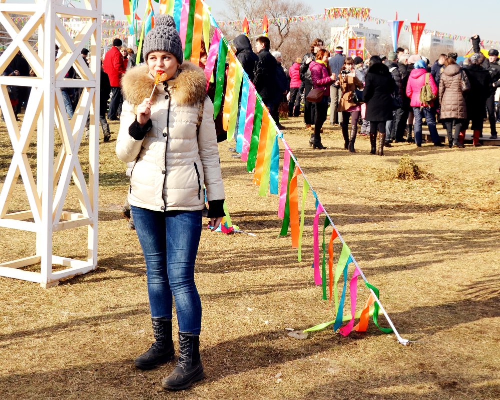 Барышня с петушком. - Владимир Болдырев