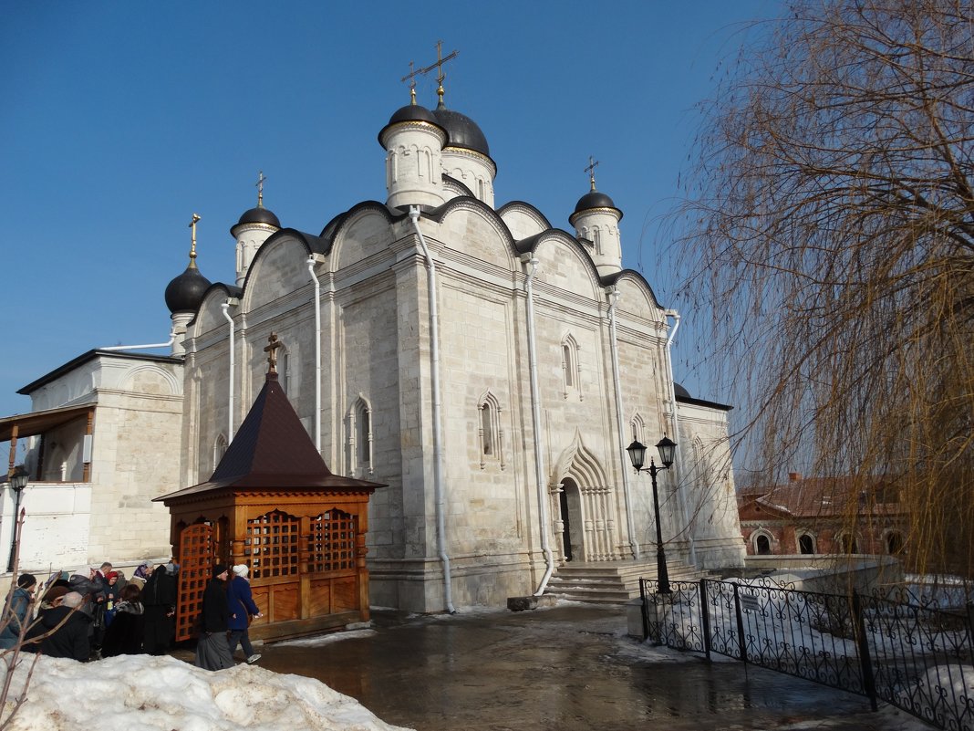 Монастырская церковь - Светлана Лысенко