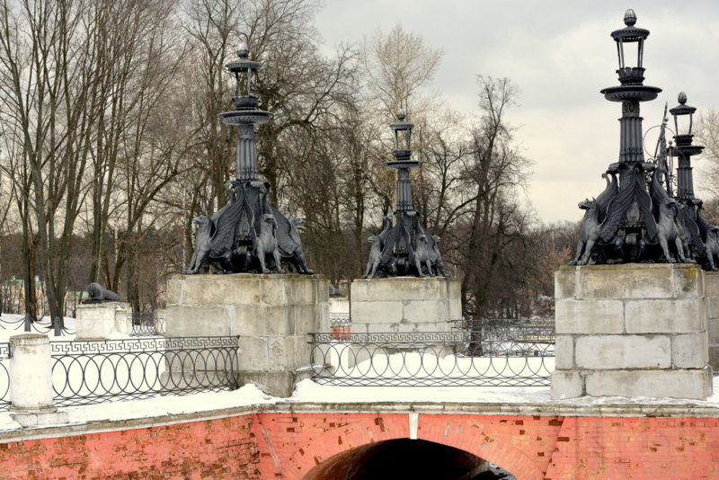 въездной мост в усадьбу Голицына М.М. Влахернское - Виктор Замятин