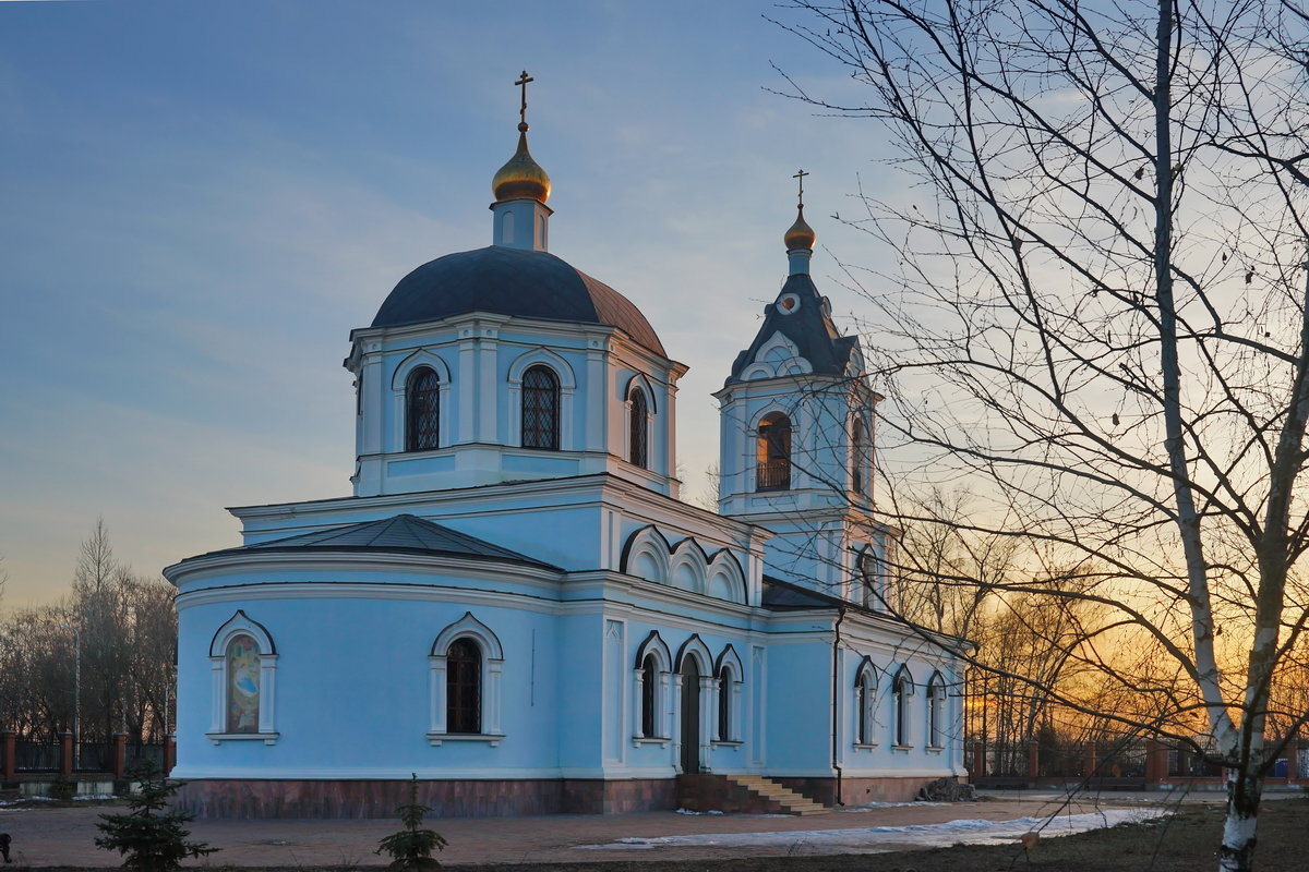 Церковь Рождества Пресвятой Богородицы. - Юрий Шувалов