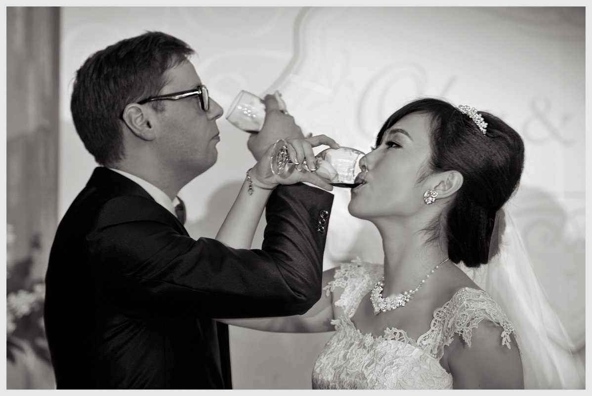 Интернациональная свадьба в Шанхае - Андрей Фиронов