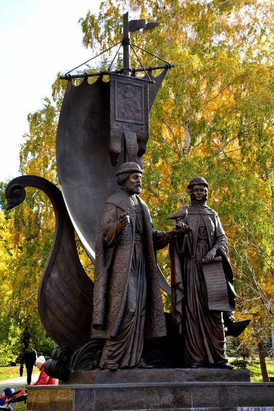 Памятник Петру и Февронии - Татьяна Захарова