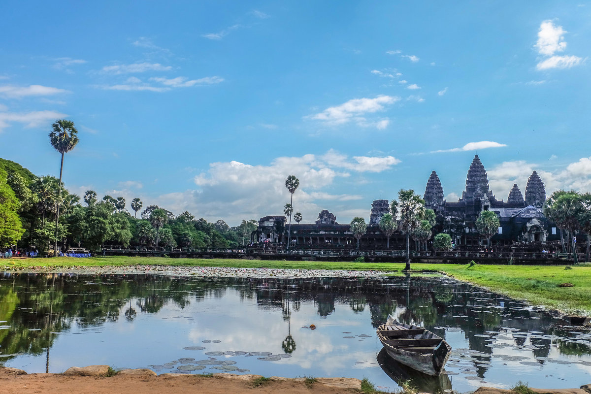 Камбоджа. Ангкор Ват - самый большой храм в мире! XII век. - Rafael 