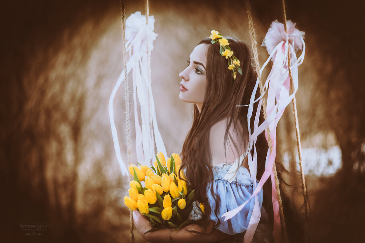 Портрет с тюльпанами - Фотохудожник Наталья Смирнова