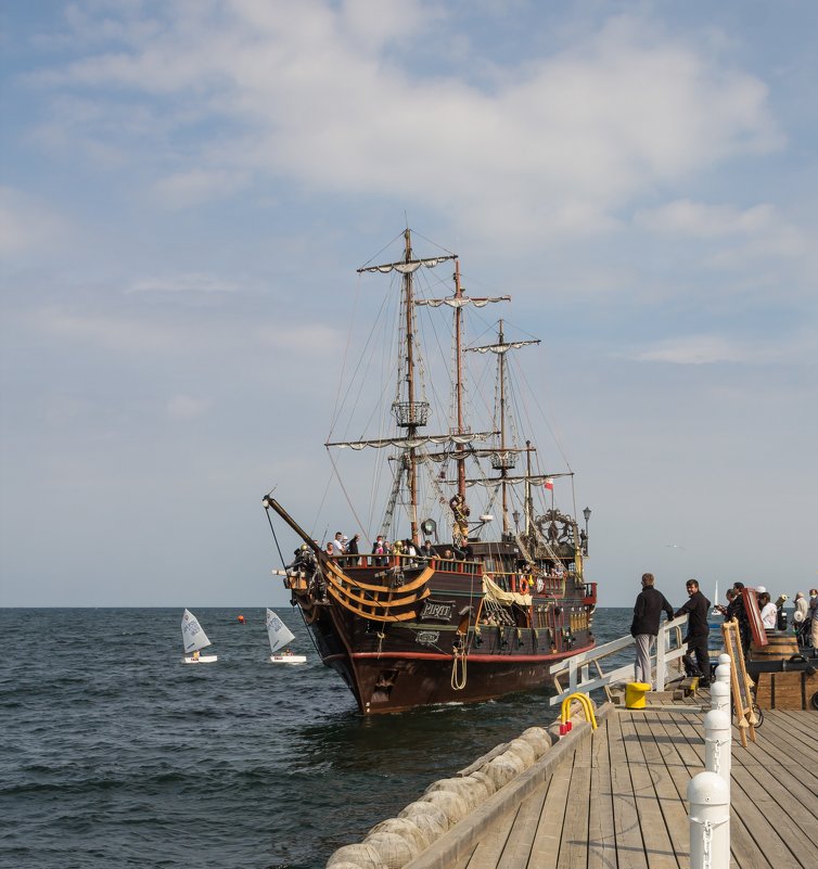 Пиратский корабль - Яна 
