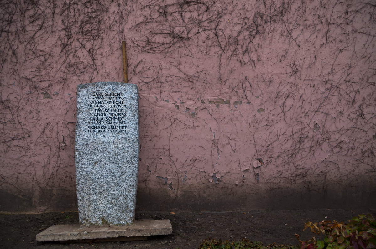 Friedhof - Vladimir Urbanovych