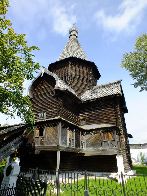 Спасо-Прилуцкий монастырь. Успенская церковь - Николай 