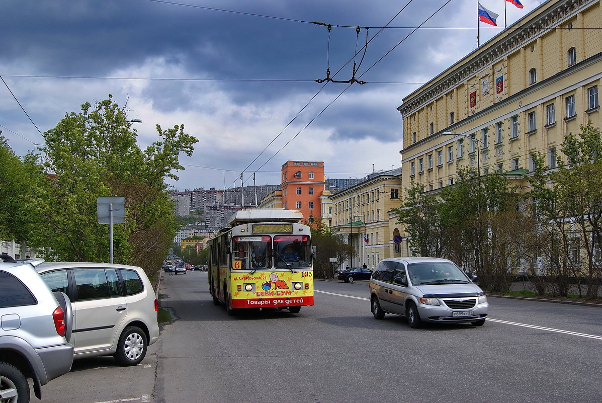 Мурманск. Самый северный в мире тролейбус. - kolin marsh