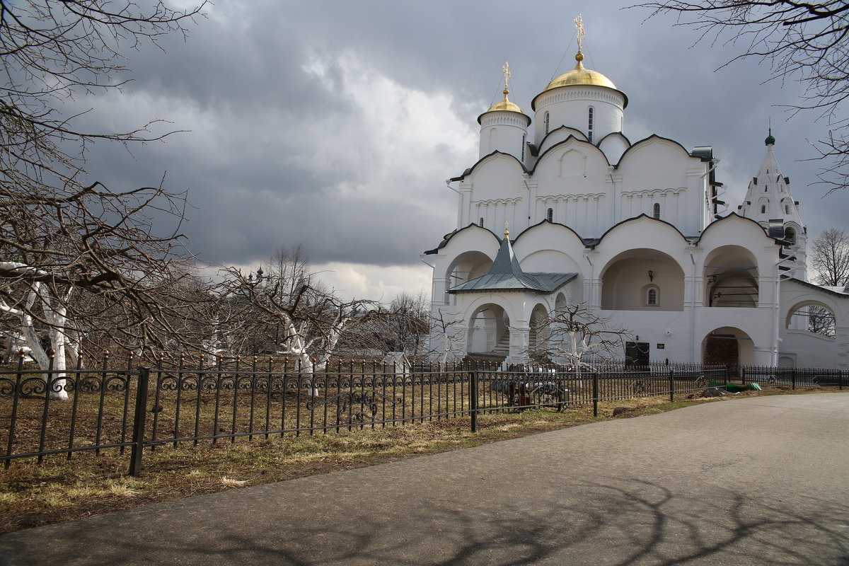 Суздаль Покровский монастырь - ИГОРЬ ЧЕРКАСОВ